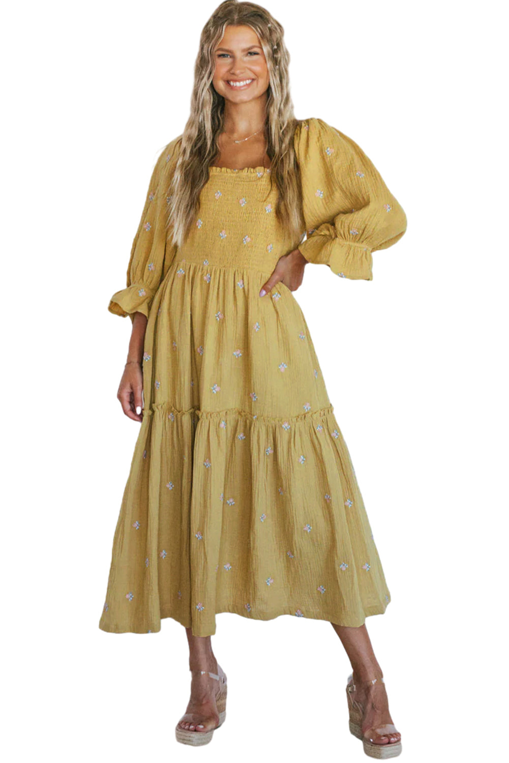 Boho midi haljina s narukvicom s naborima i otisnutim žutim teksturama