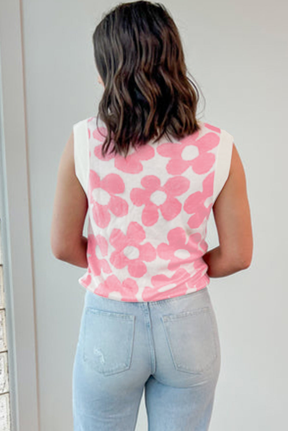 Pletena majica s V izrezom u obliku ružičastog slatkog cvijeta
