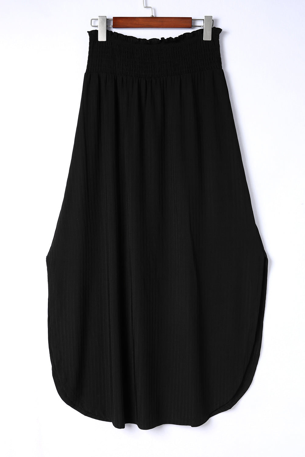 Crna maksi suknja visokog struka s prorezom
