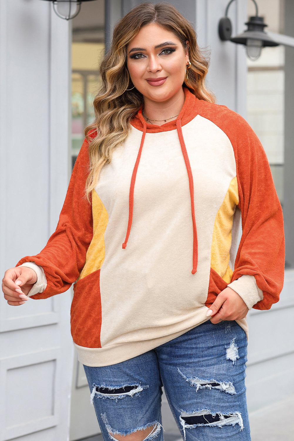 Narančasta velika raglan majica s kapuljačom u boji i džepovima