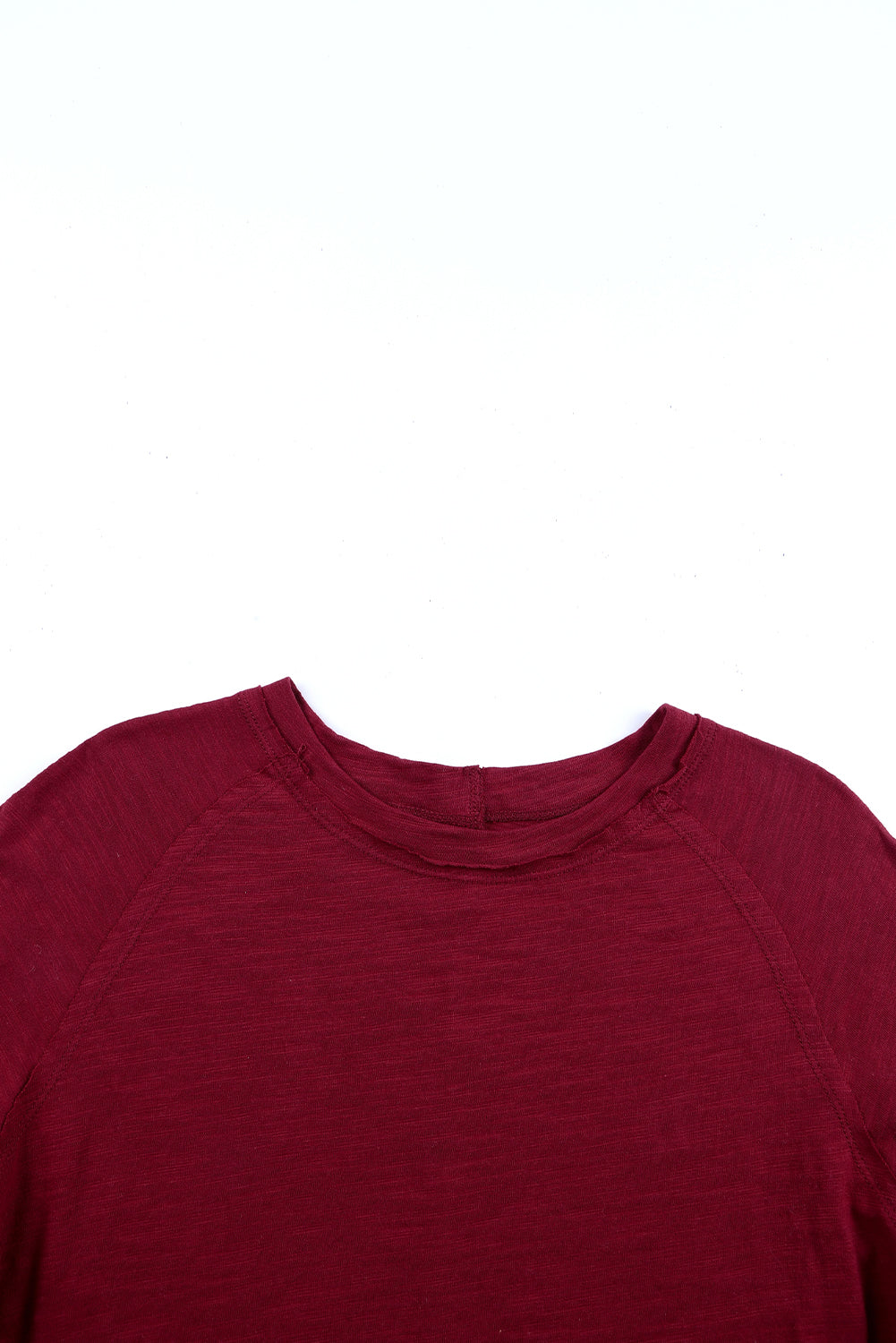 Vatrenocrvena jednobojna majica s dugim rukavima s okruglim izrezom