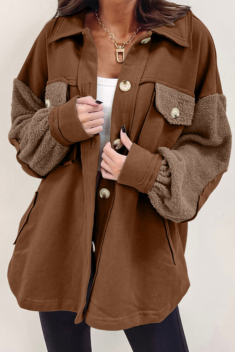 Prevelika jakna s otkrivenim šavovima boje kestena
