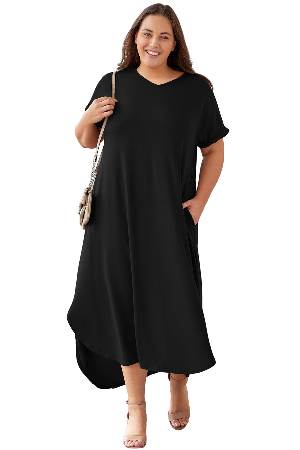 Crna maksi haljina s rolanim manžetama veličine V izreza