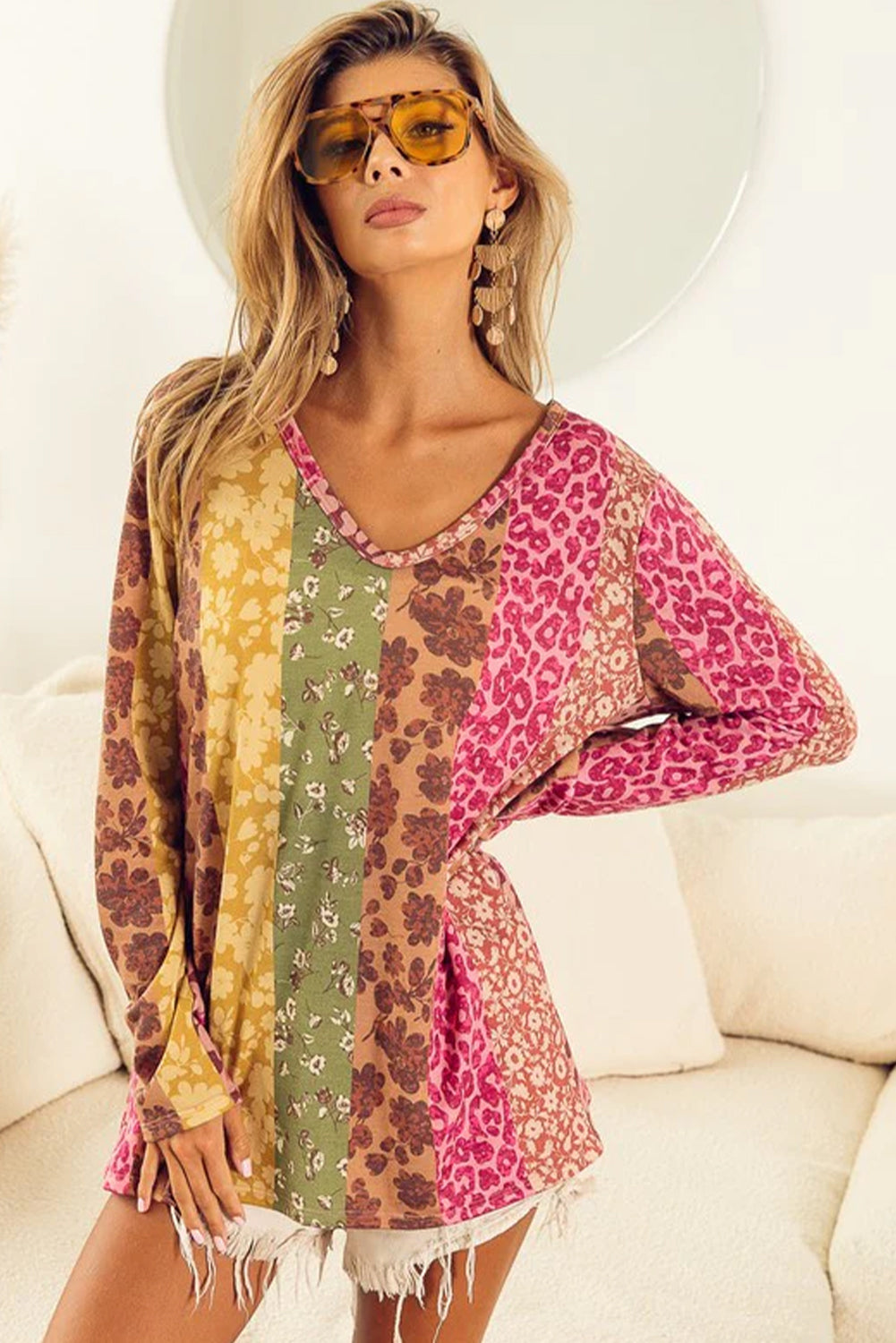Višebojna majica s mješovitim printom cvjetnog leoparda s V izrezom i dugim rukavima