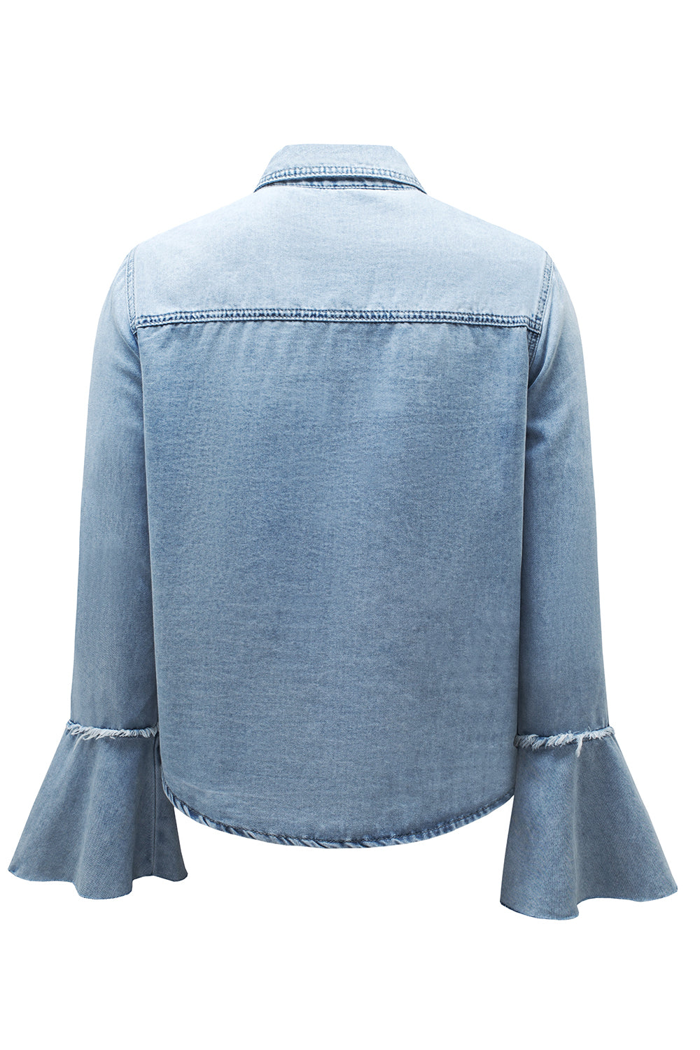 Himmelblaue, geknöpfte Jeansjacke mit Glockenärmeln und Brusttaschen