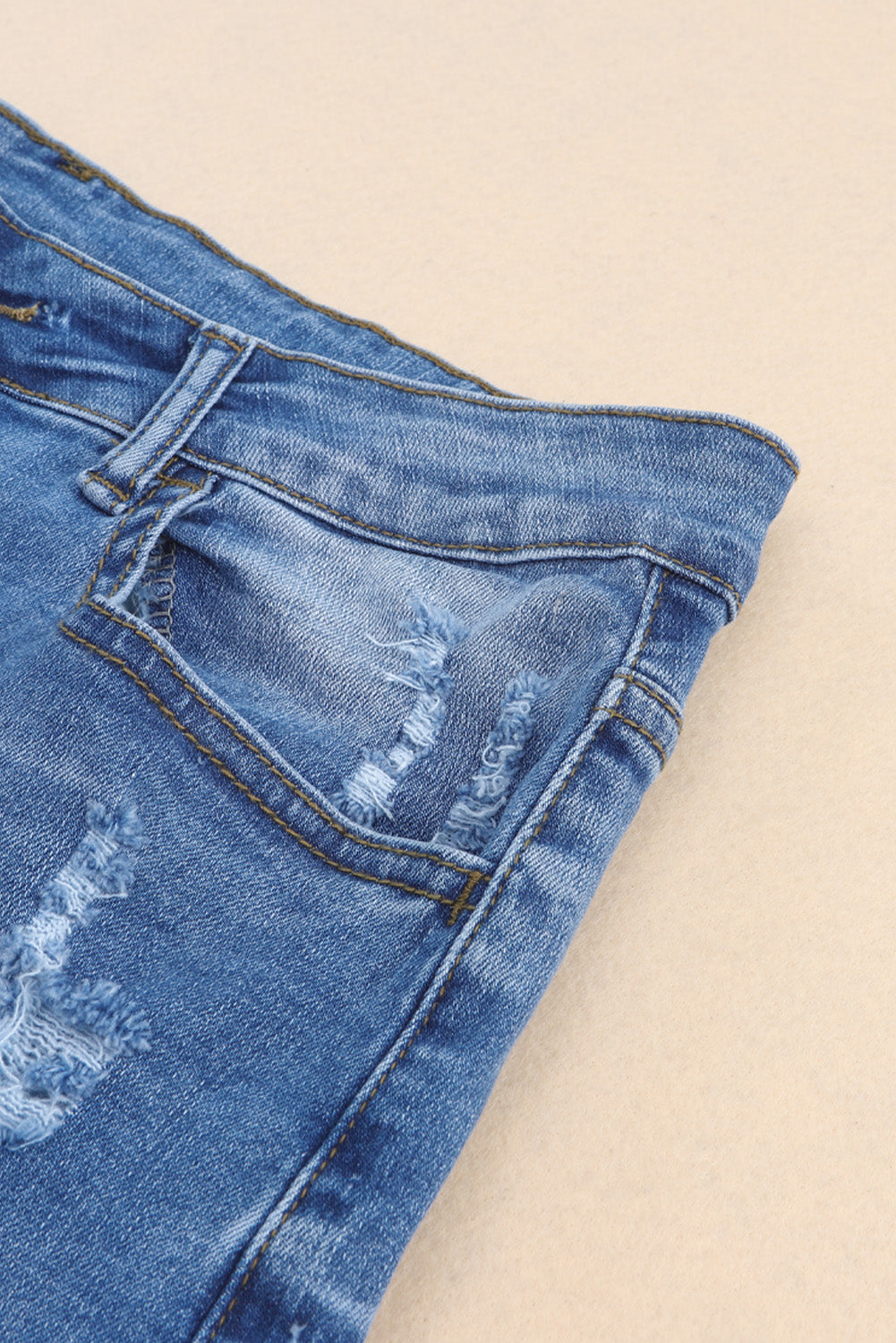 Nebesno modre vintage kratke hlače iz jeansa z visokim pasom in žepom