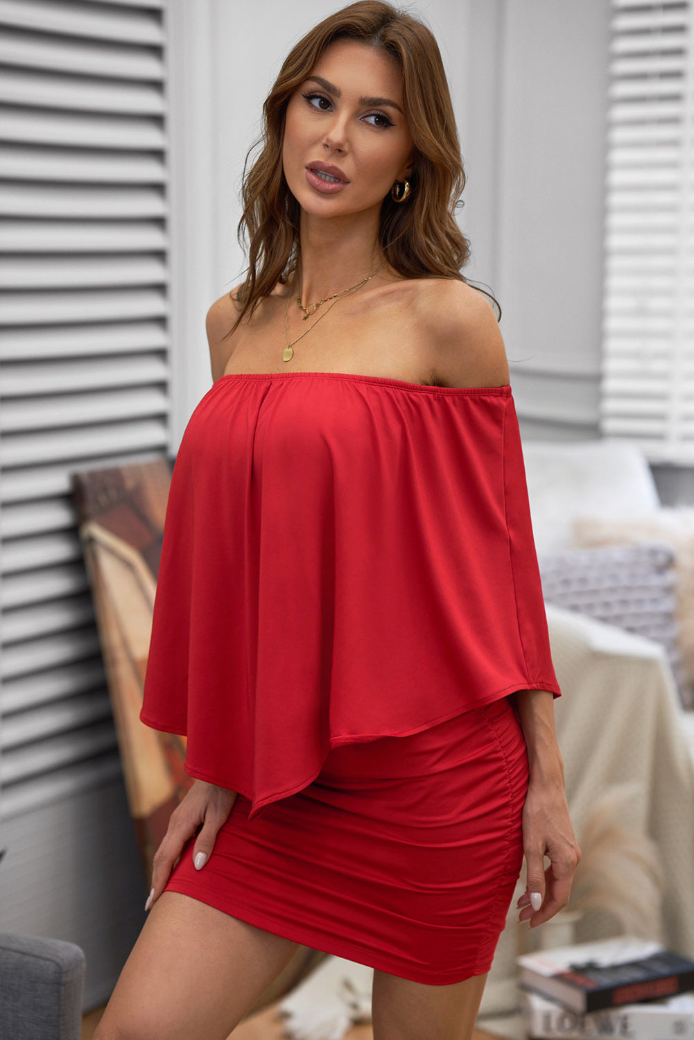 Crvena mini pončo haljina s višestrukim oblačenjem
