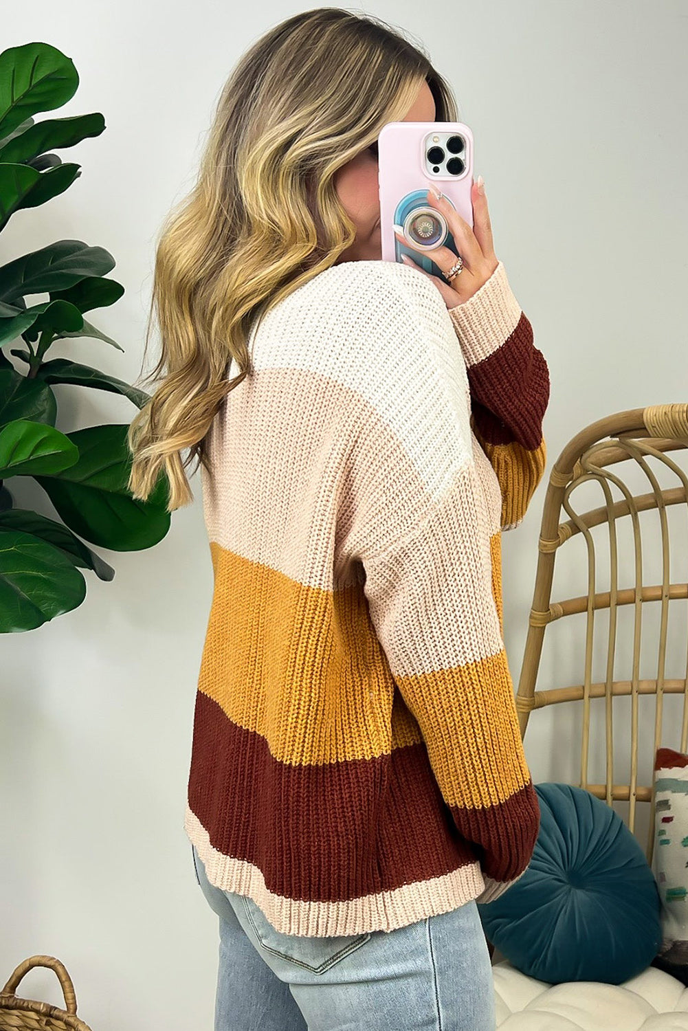 Večbarvni črtasti pulover Colorblock