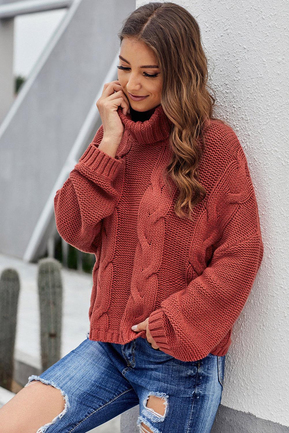 Rumen pleten ročno izdelan pulover z visokim ovratnikom