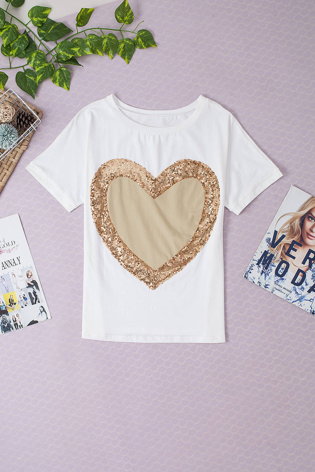 White Valentine's Day Sequined Heart Crew Neck Short Sleeve Top