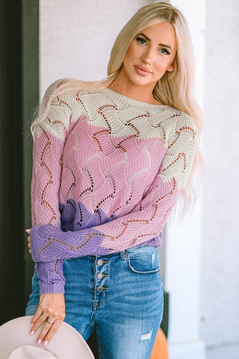 Votel pleten ohlapen pulover v rožnatih barvah