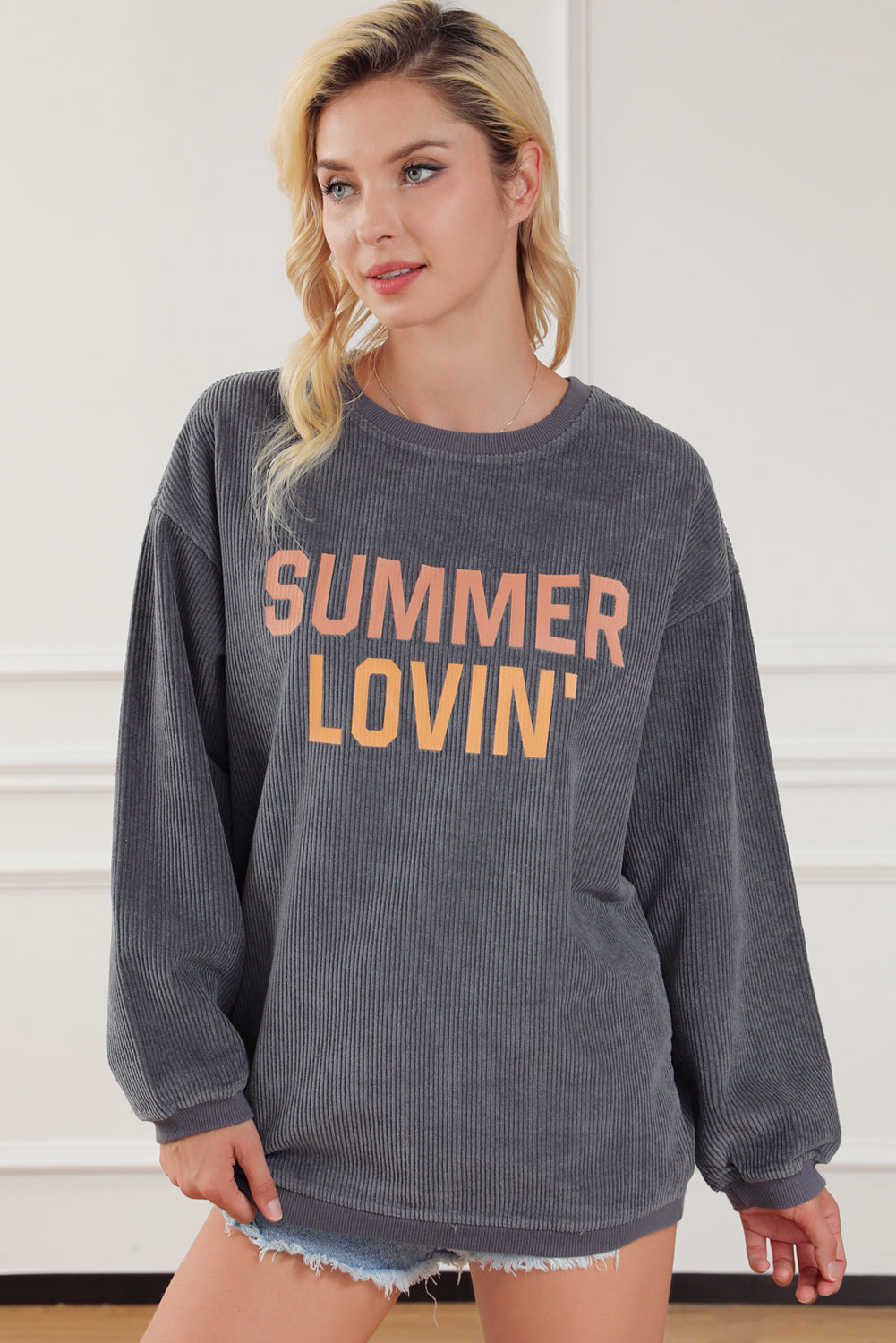 Sivi pulover s motivima SUMMER LOVIN