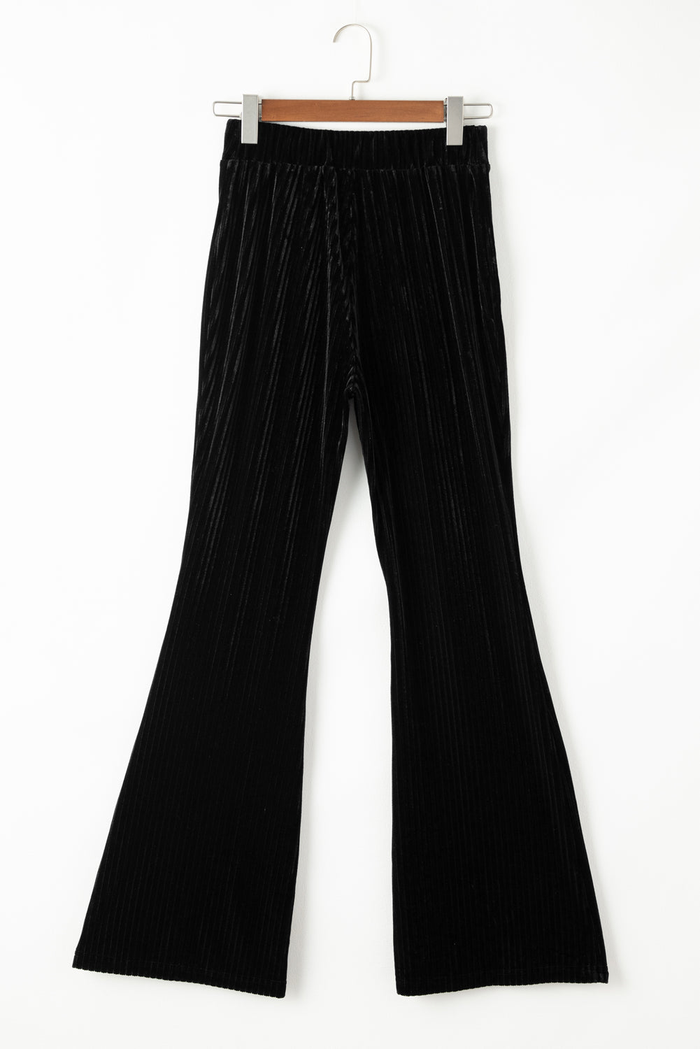 Crne jednobojne hlače od samta s visokim strukom
