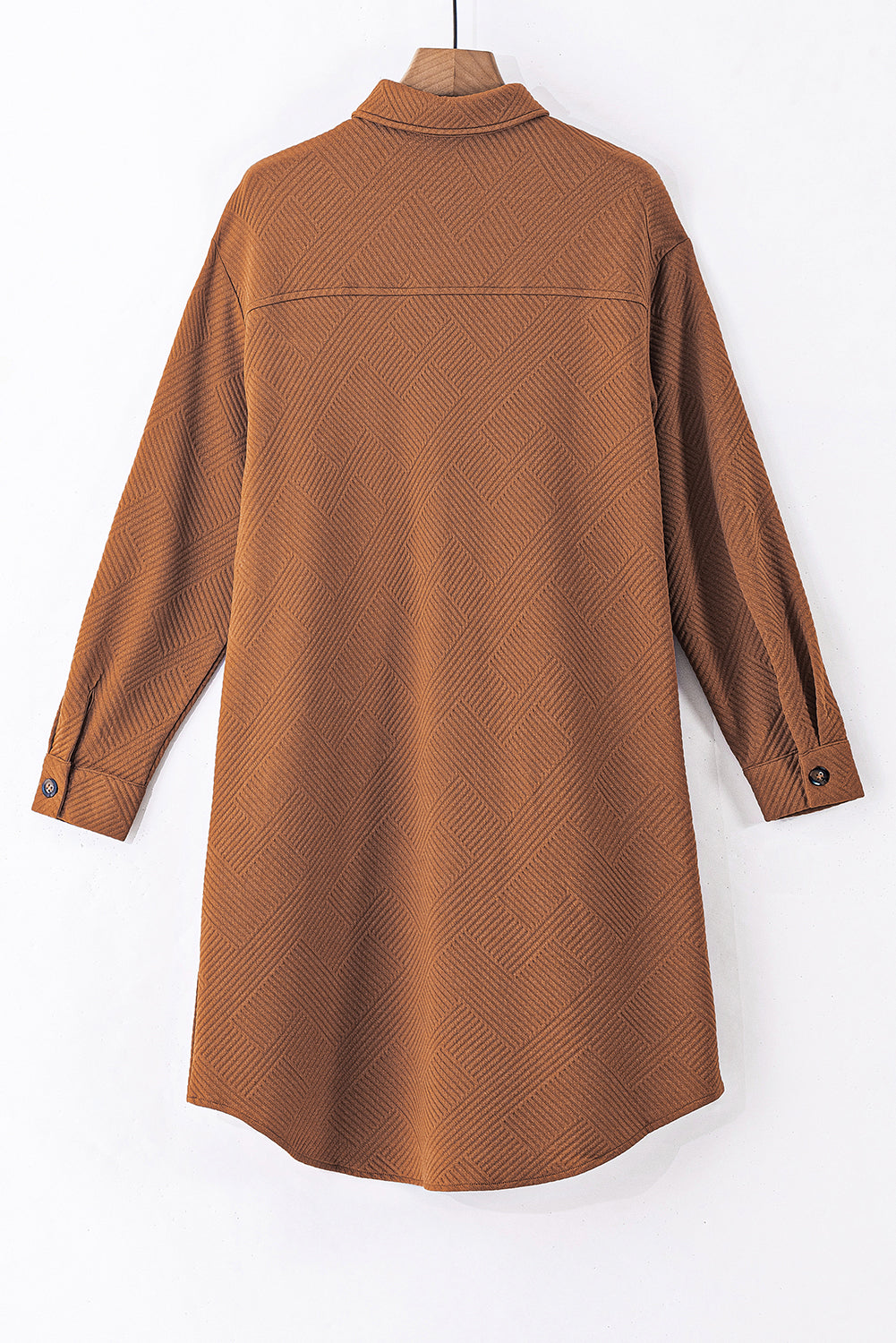 Kastanienbraune, einfarbige, strukturierte Midi-Hemdjacke mit Brusttaschen