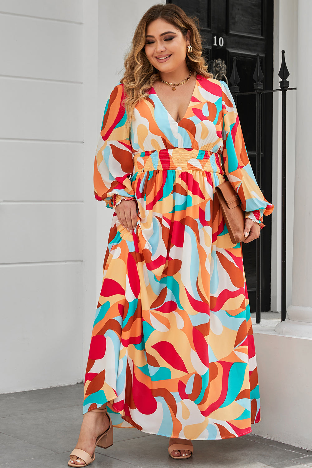 Robe Longue Multicolore à Manches Évêques Imprimée Abstraite de Grande Taille