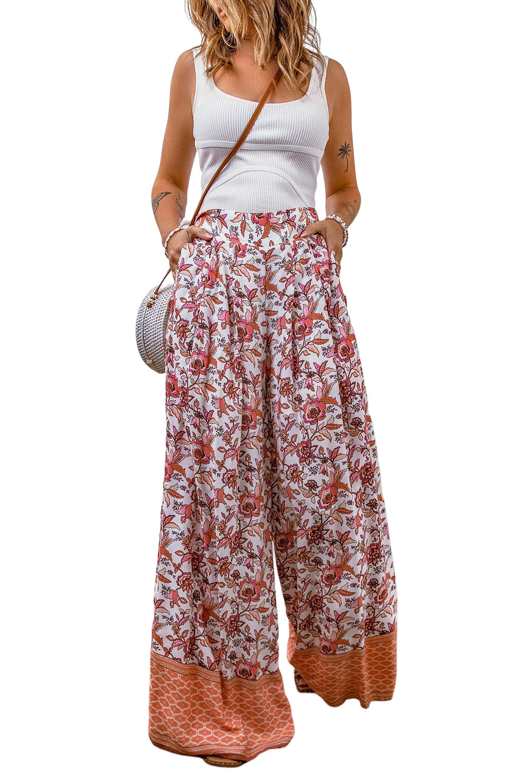Pantalon large taille haute froncé à imprimé floral rouge vif