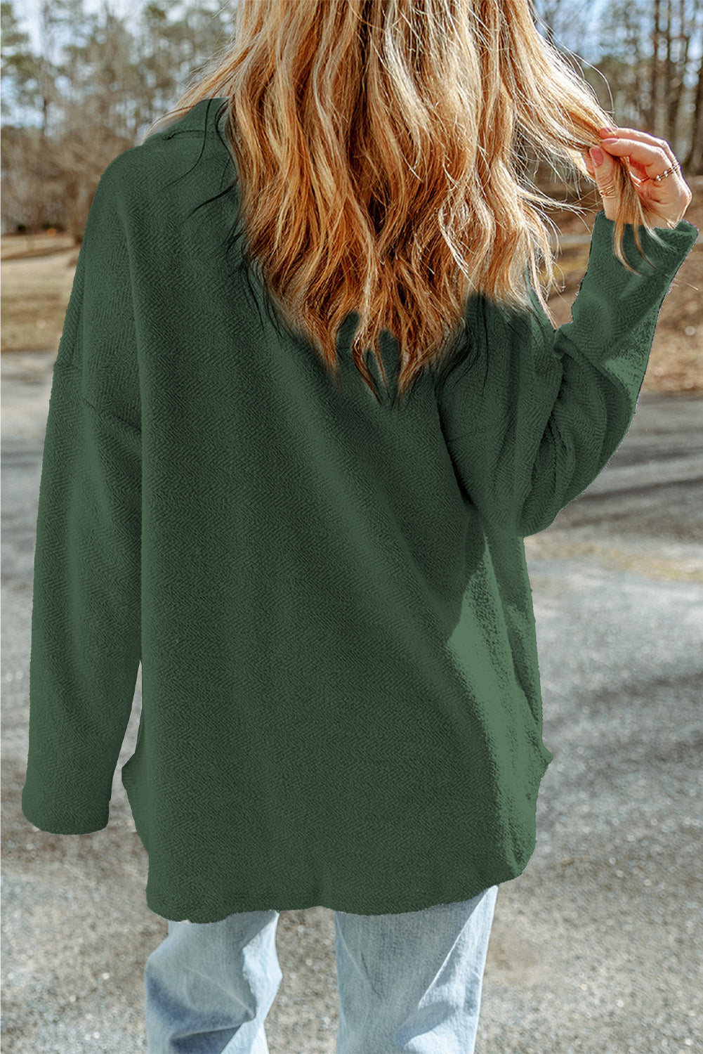 Veste décontractée verte avec poches à rabat contrasté
