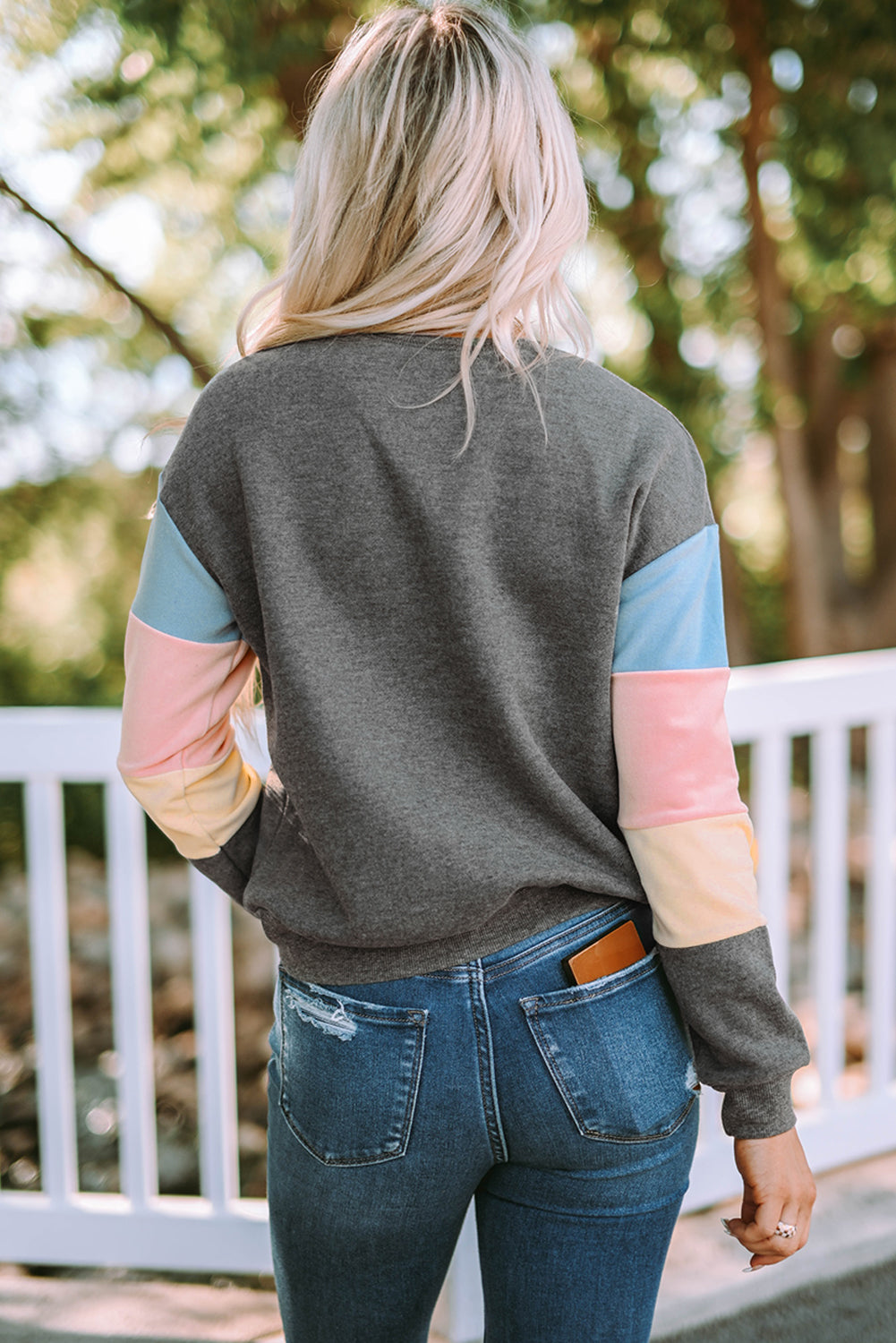 Graues Colorblock-Langarm-Pullover-Sweatshirt