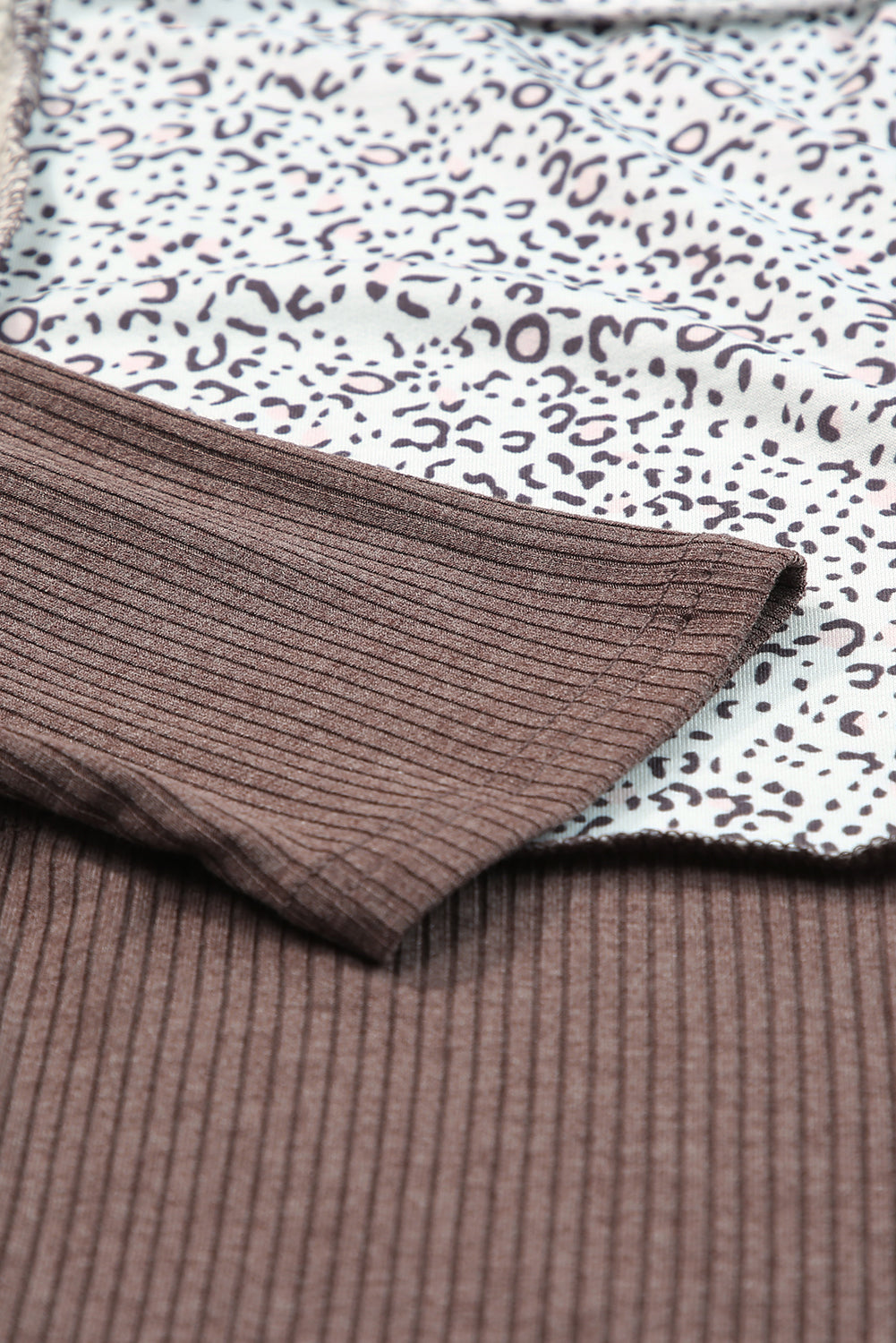 Leopard Colorblock teksturirana pletena patchwork majica