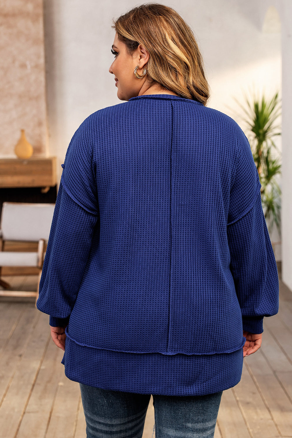 Haut surdimensionné bleu à coutures apparentes en tricot gaufré de grande taille