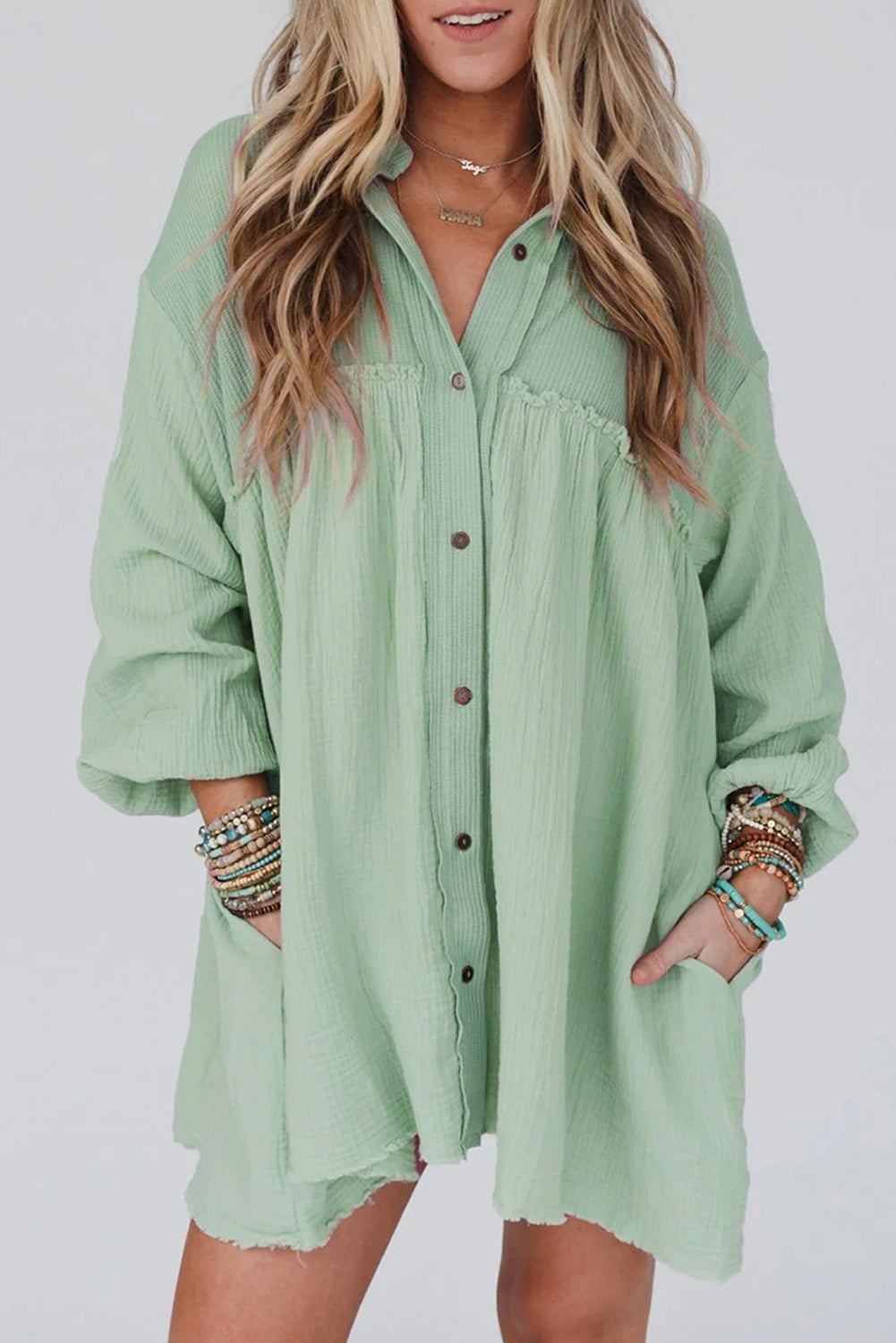 Zelena srajčna obleka z naborkimi napihnjenimi rokavi