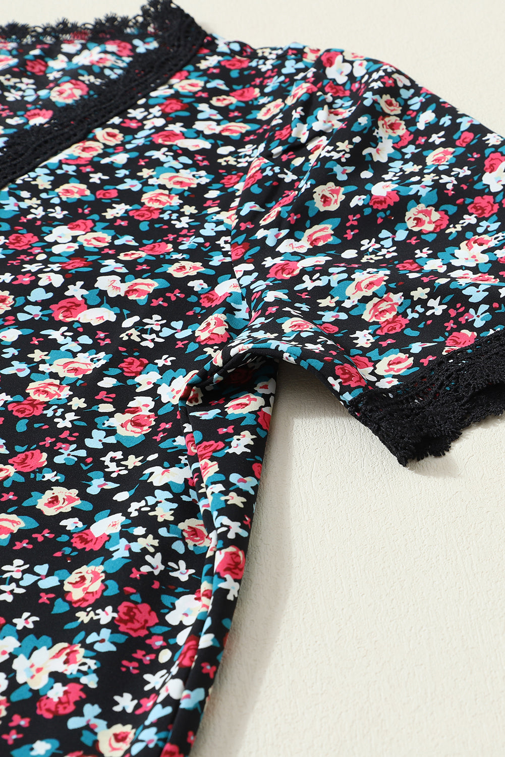 Večbarvna priložnostna bluza Ditsy s cvetličnimi čipkastimi obrobami