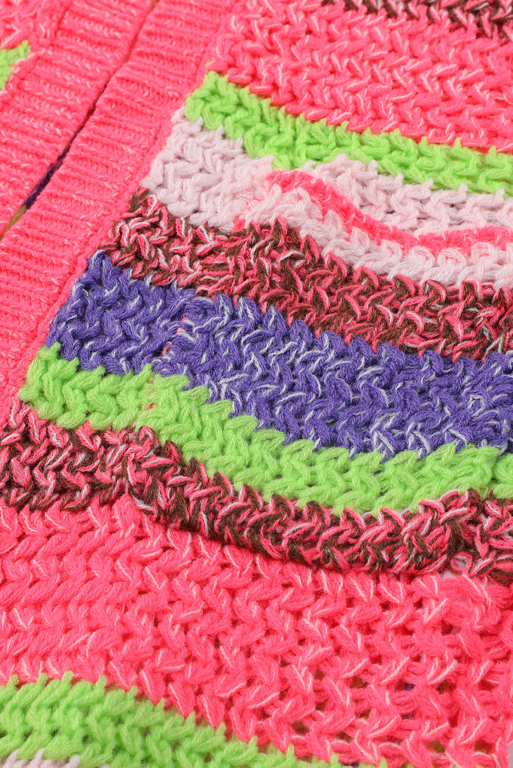 Rožnato črtasto pleteno jopico s kapuco in odprtim sprednjim delom