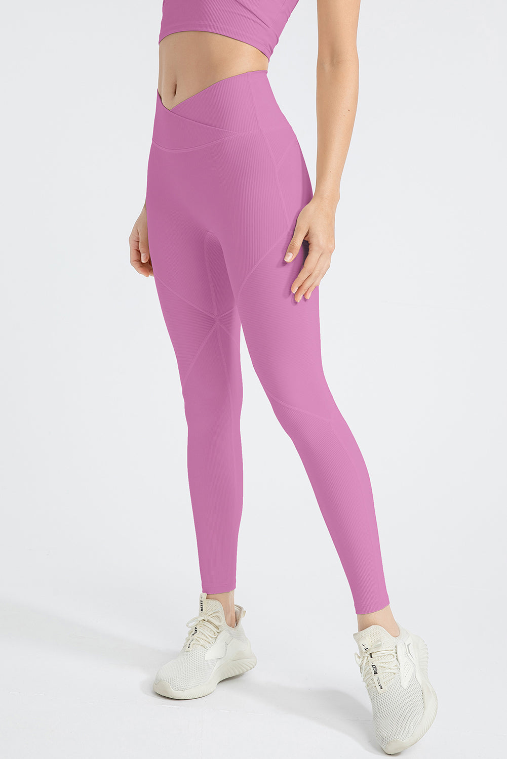 Phalaenopsis Gym-Leggings mit freiliegender Naht und strukturierter Cross-Taille