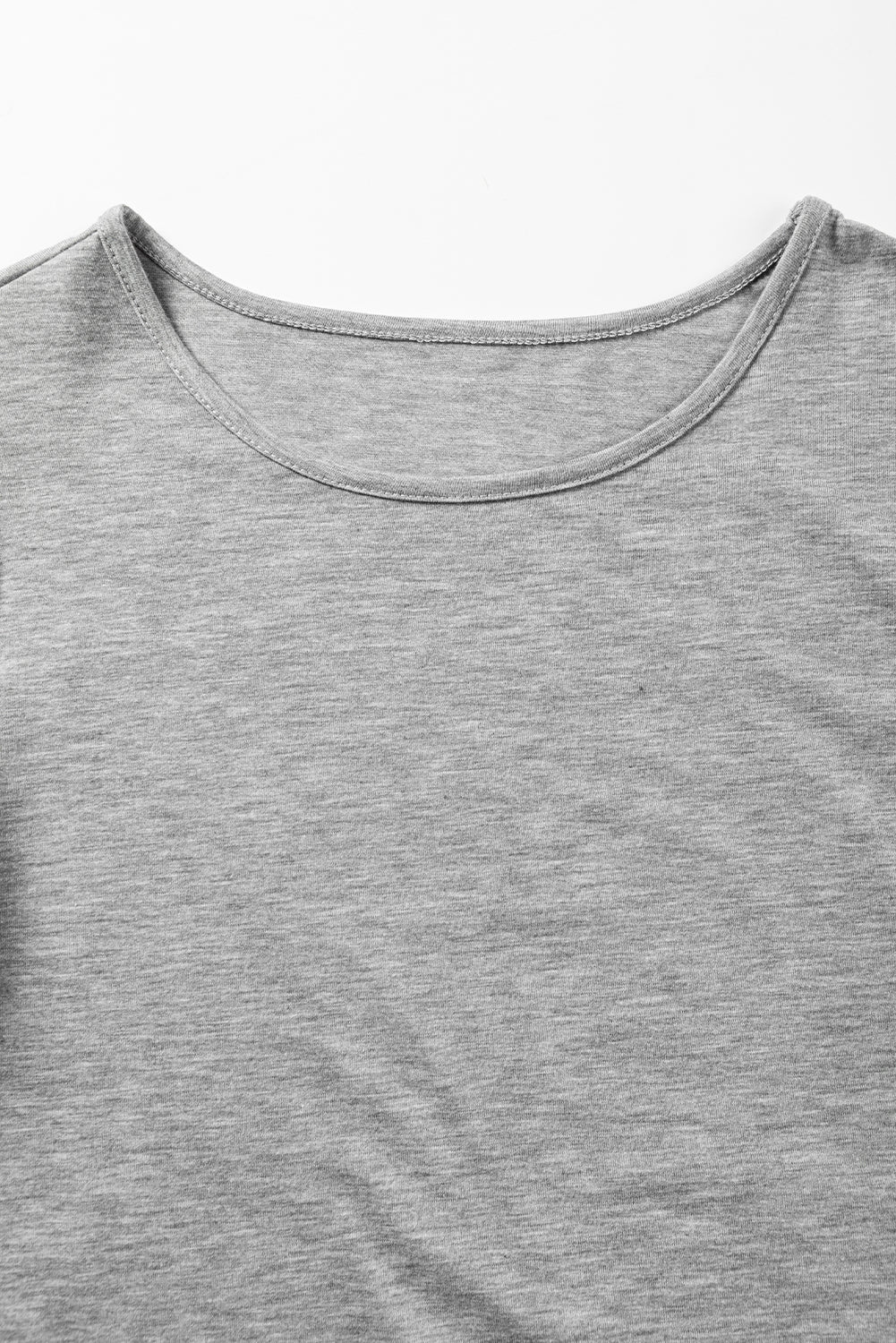 T-shirt en tricot gris clair à manches bouffantes plissées