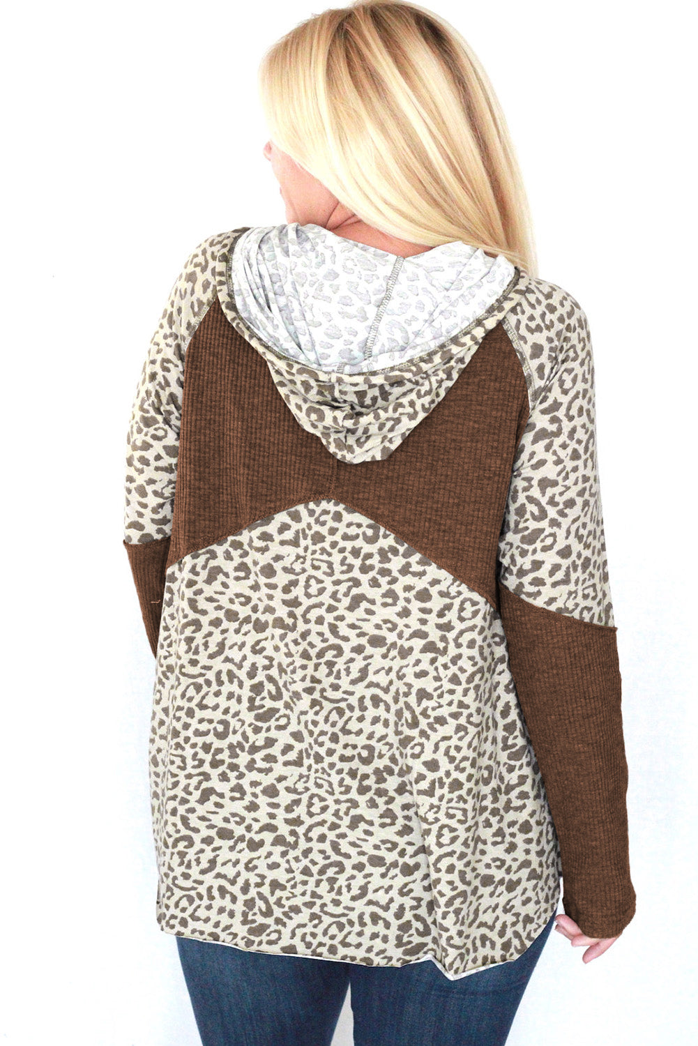Sweat à capuche boutonné en patchwork côtelé à imprimé léopard