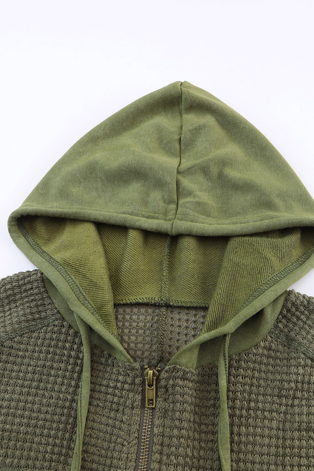 Grüne Vintage-Kapuzenjacke mit Waffel-Patchwork und verwaschenem Muster