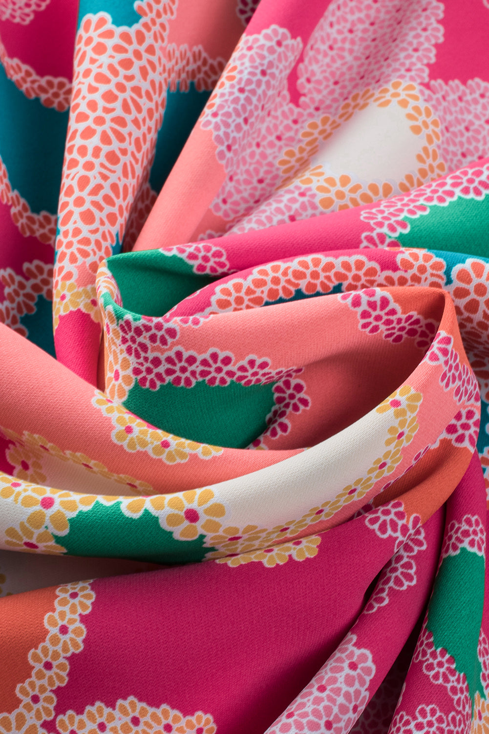 Robe nuisette florale multicolore à manches courtes et volants