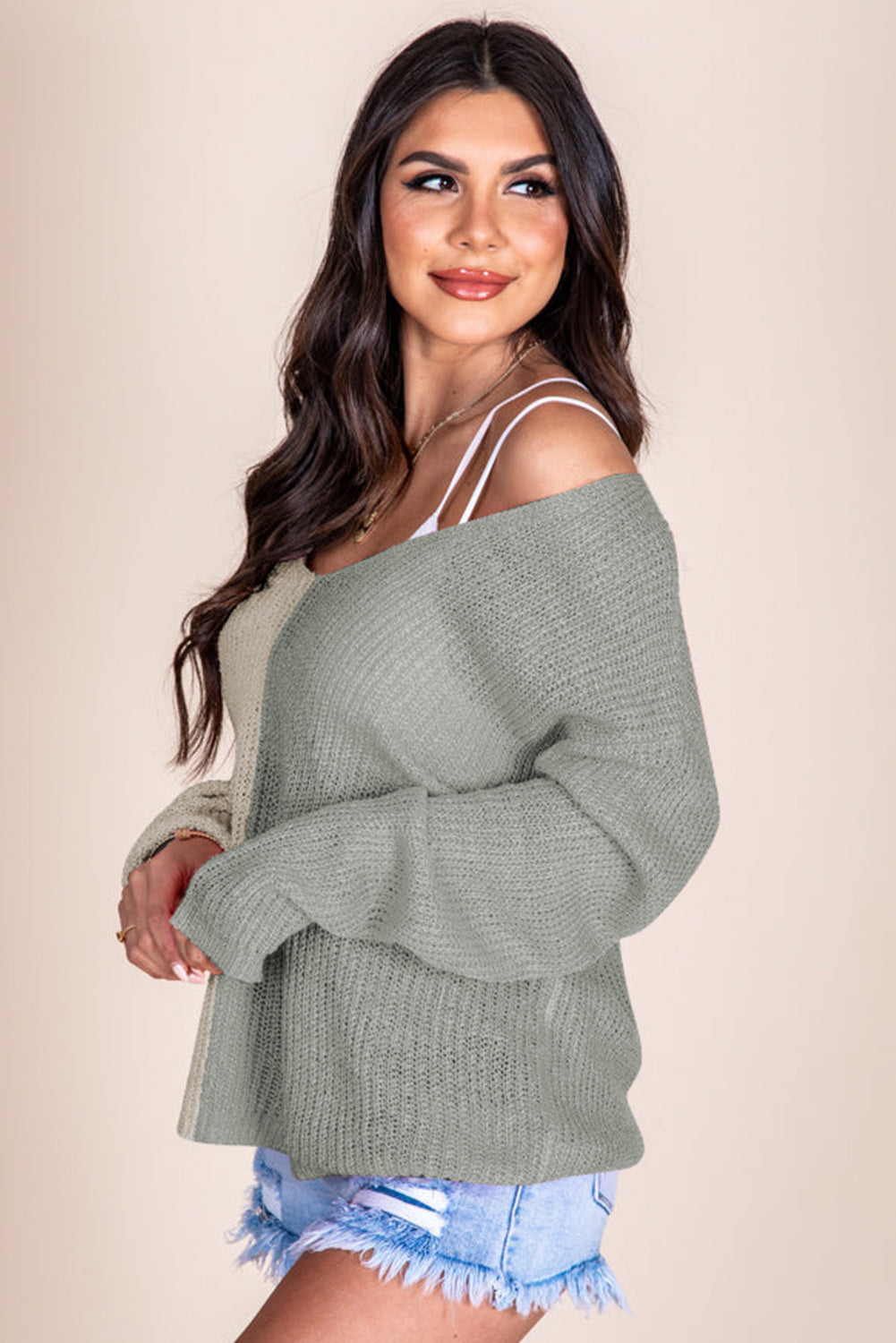 Gray Long Sleeve V-Neck Colorblock Sweater