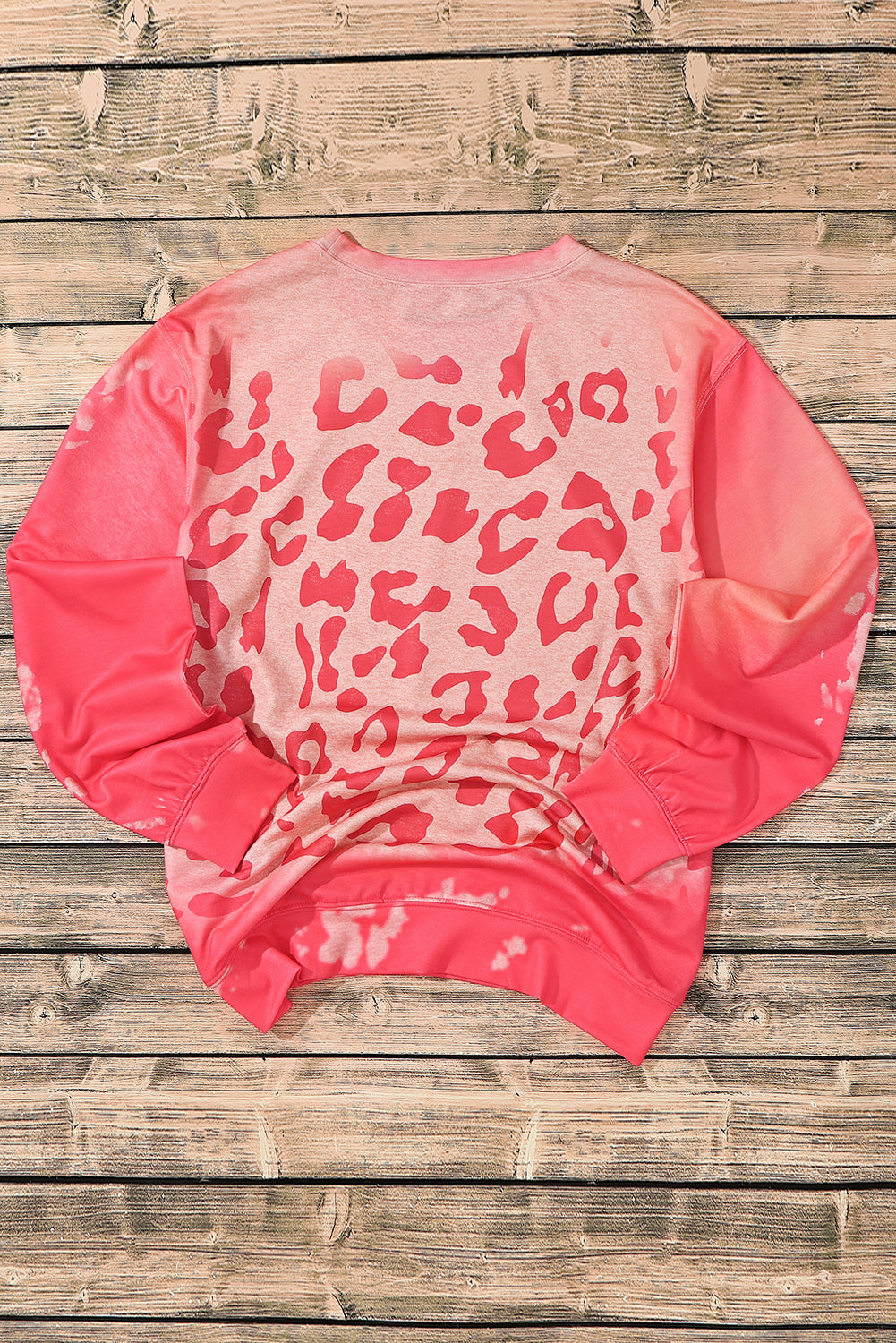 Rosafarbenes Sweatshirt mit gebleichtem Geparden-Print