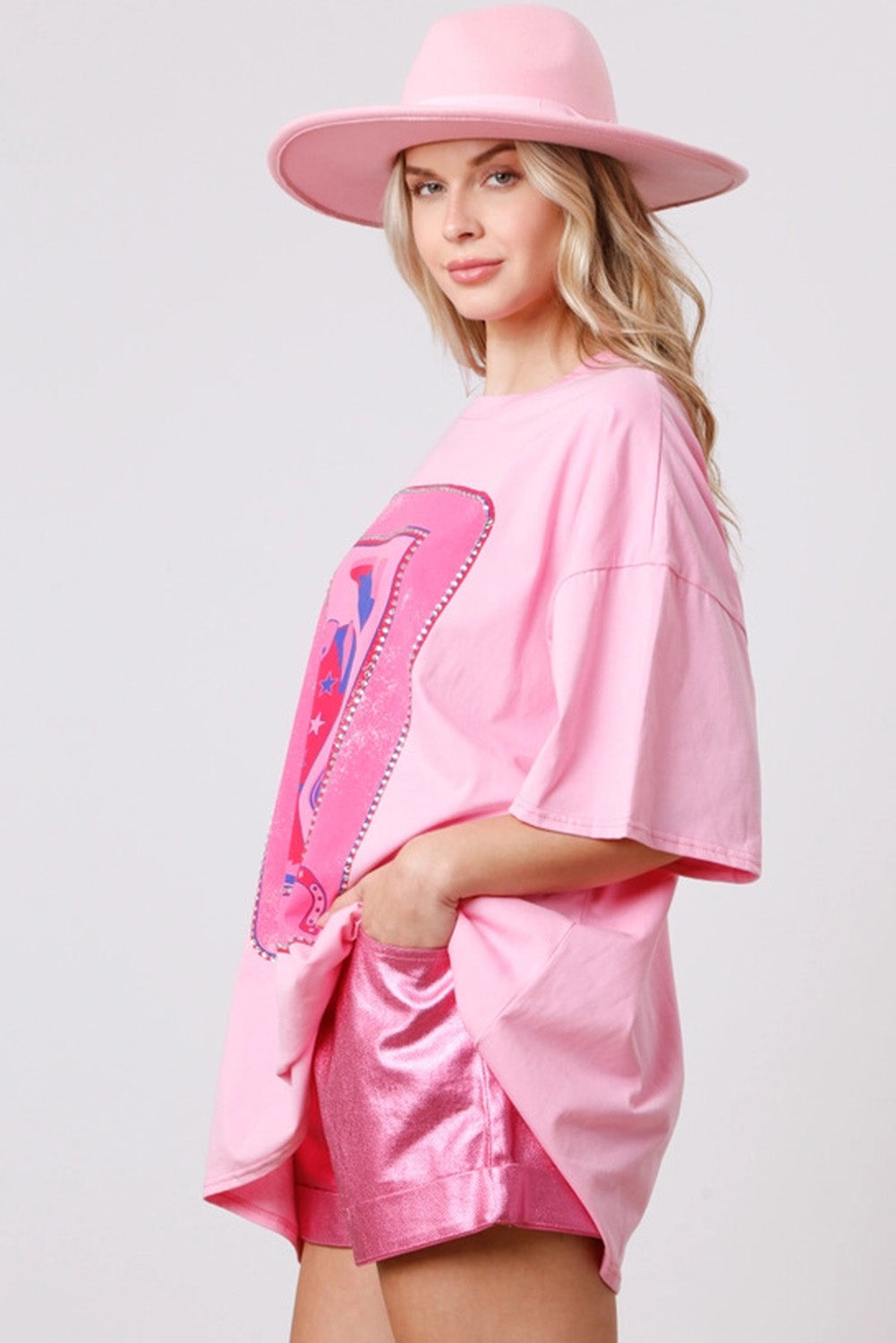 T-shirt graphique Western avec carte de bottes de cow-girl rose