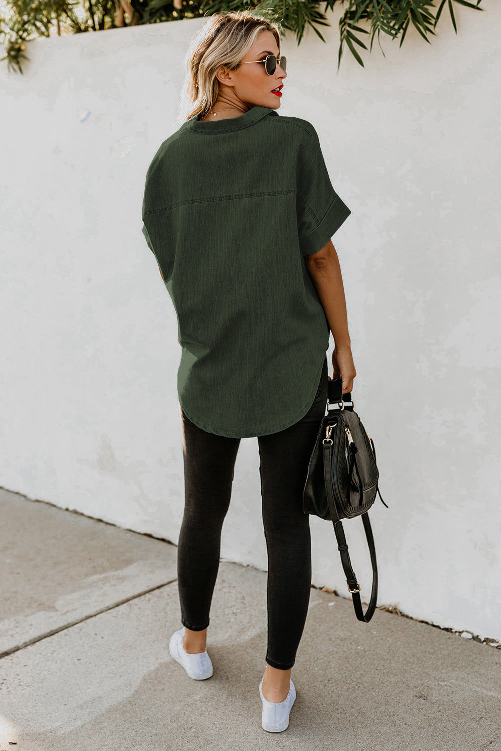 Chemise en jean à manches courtes et col rabattu verte