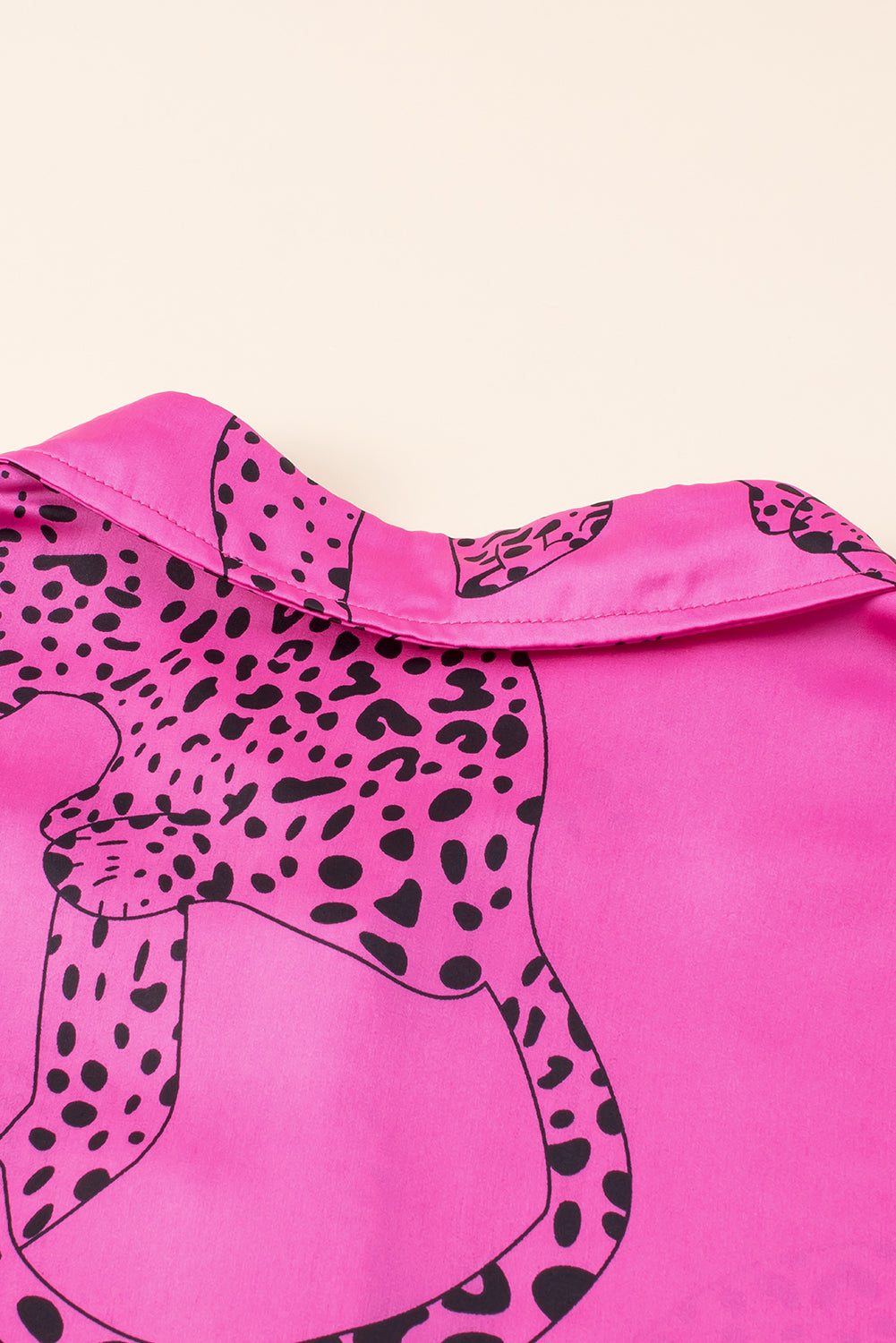Mini haljina s do pola rukava s printom geparda i dugmadima