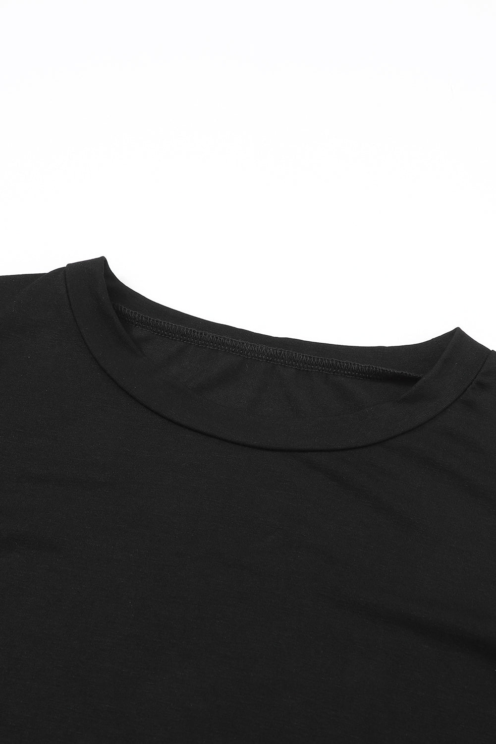 Crna heklana bluza s okruglim izrezom