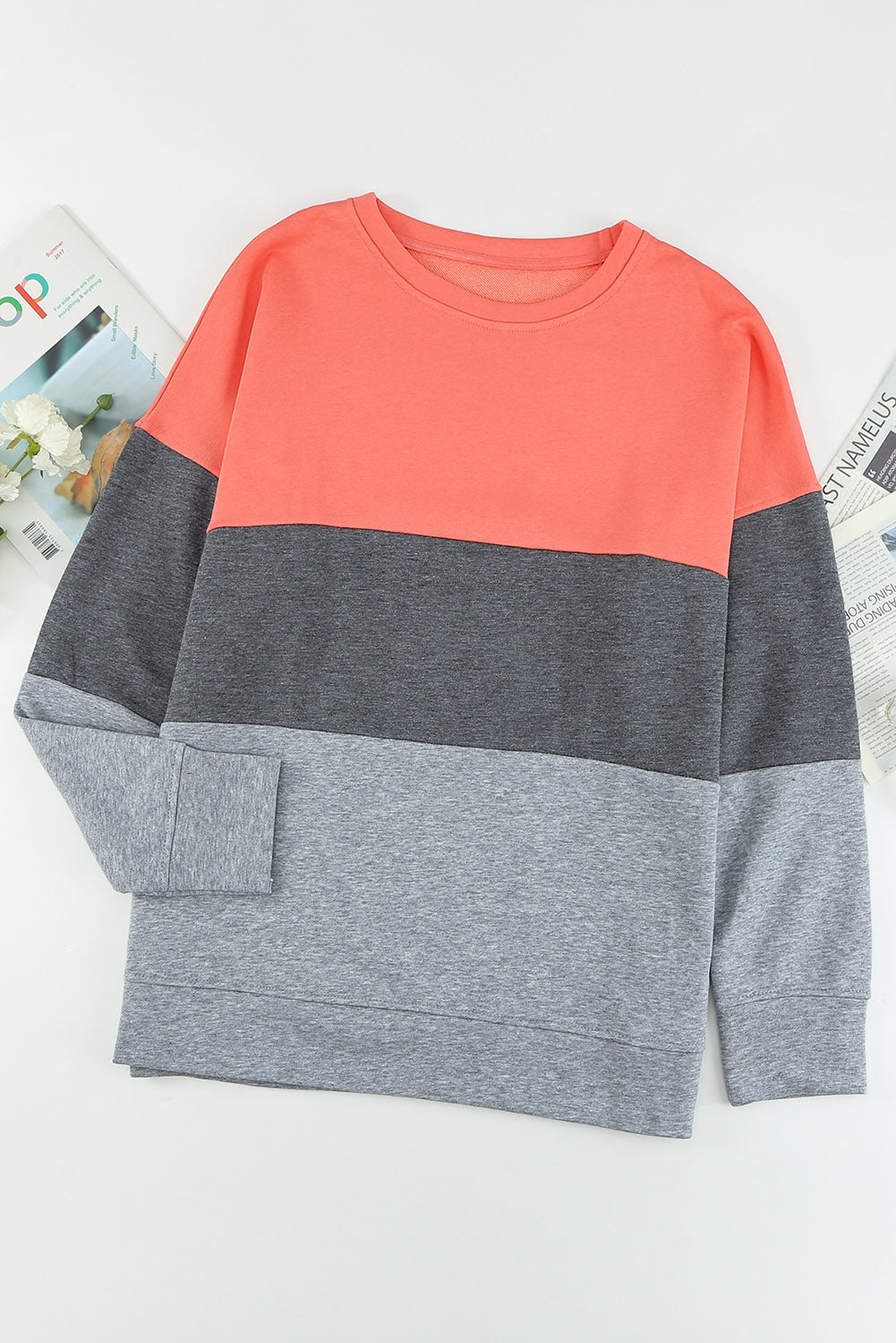 Graues Colorblock-Sweatshirt mit Rundhalsausschnitt in Übergröße