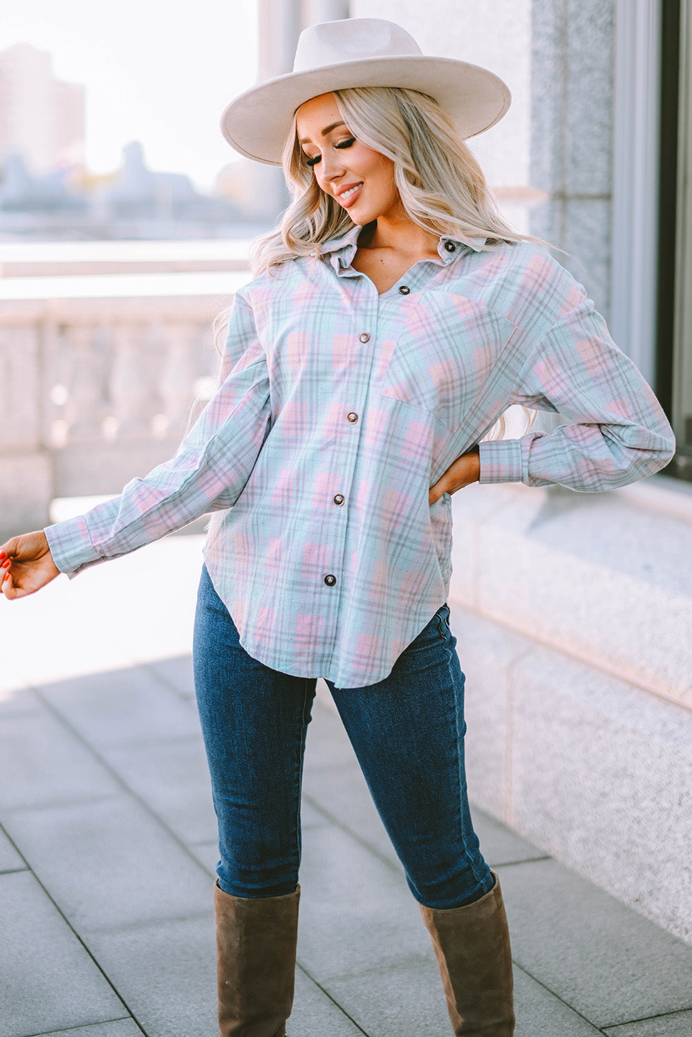 Camicia a maniche lunghe con motivo scozzese con scollo a colletto rosa