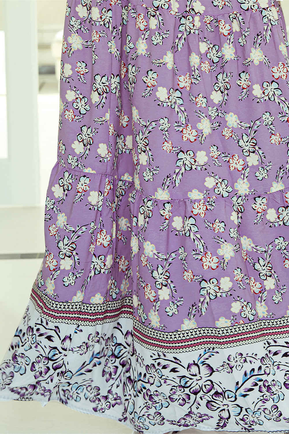 Jupe longue taille haute froncée à imprimé floral violet