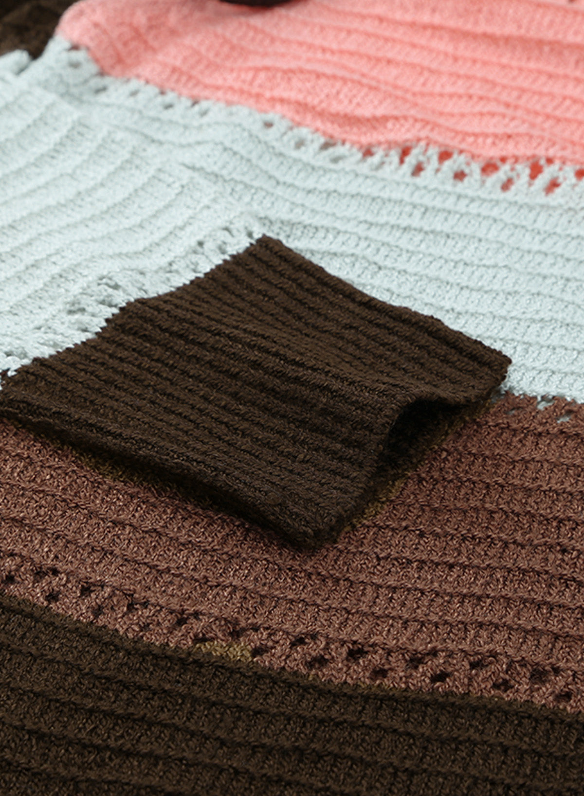 Felpa con cappuccio in maglia scavata color block con zip marrone sul davanti