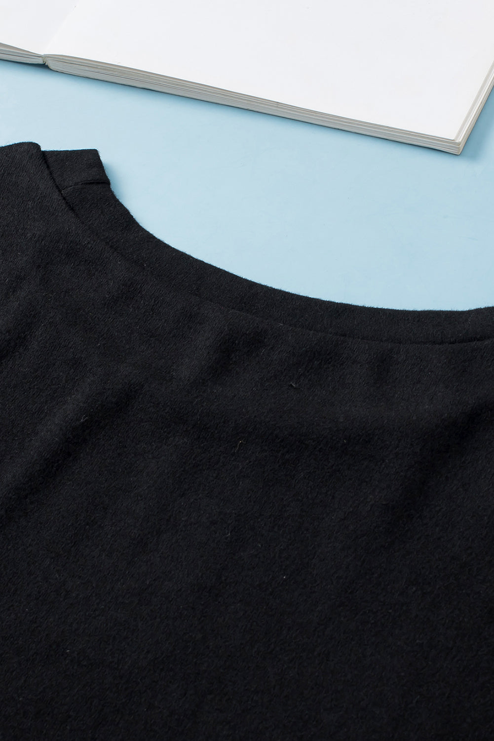 Black Daisy Printed Short Bubble Sleeve Plus Size Tunic Top