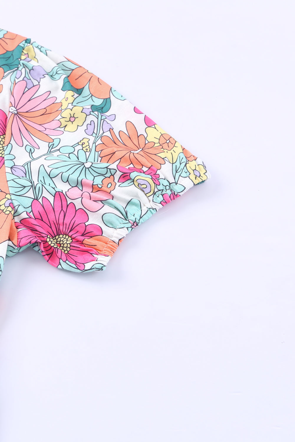 Večbarvna obleka s kratkimi rokavi in ​​zavezovanjem na hrbtu s cvetličnim vzorcem