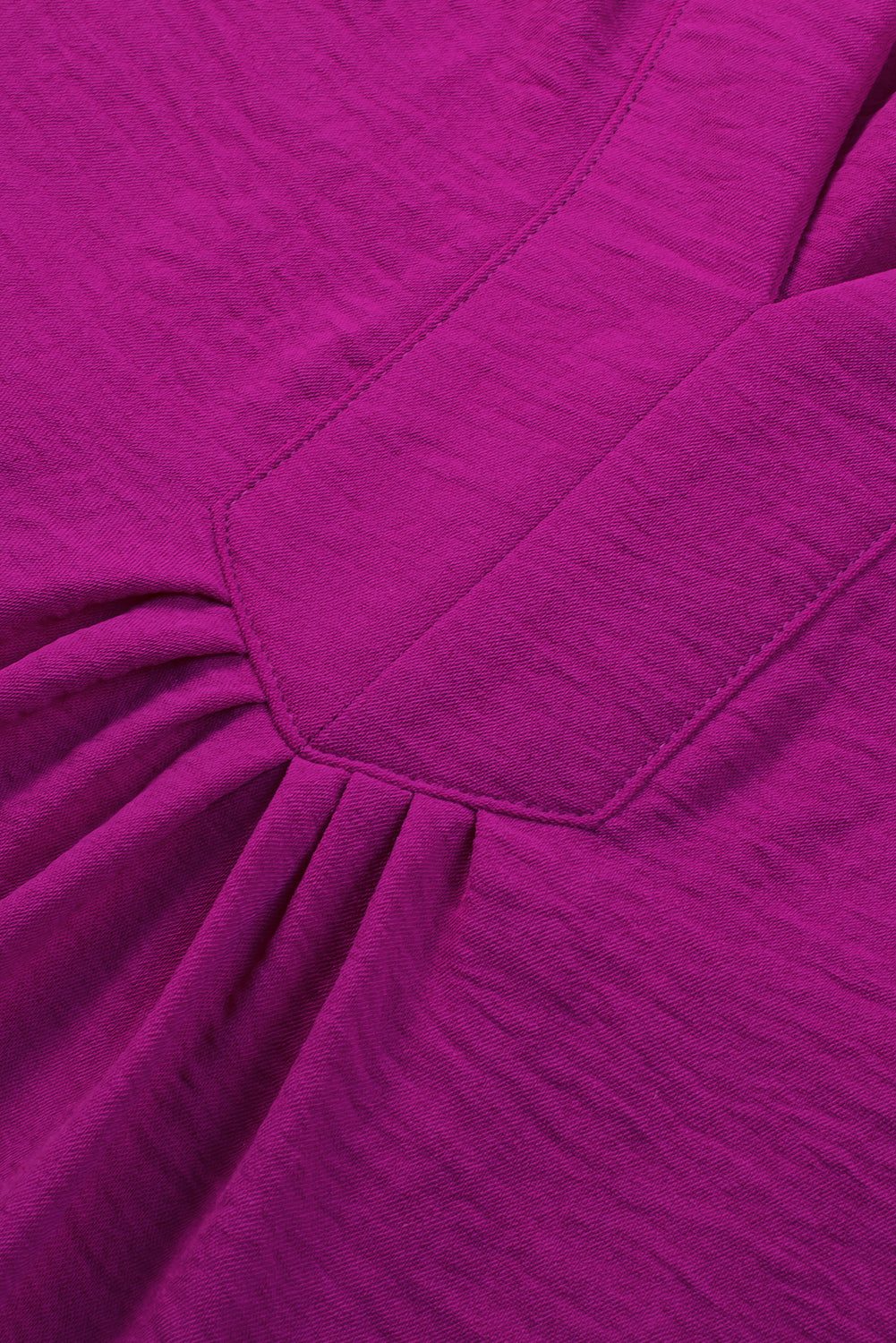 Robe rouge rose plissée à manches larges et col cranté, grande taille