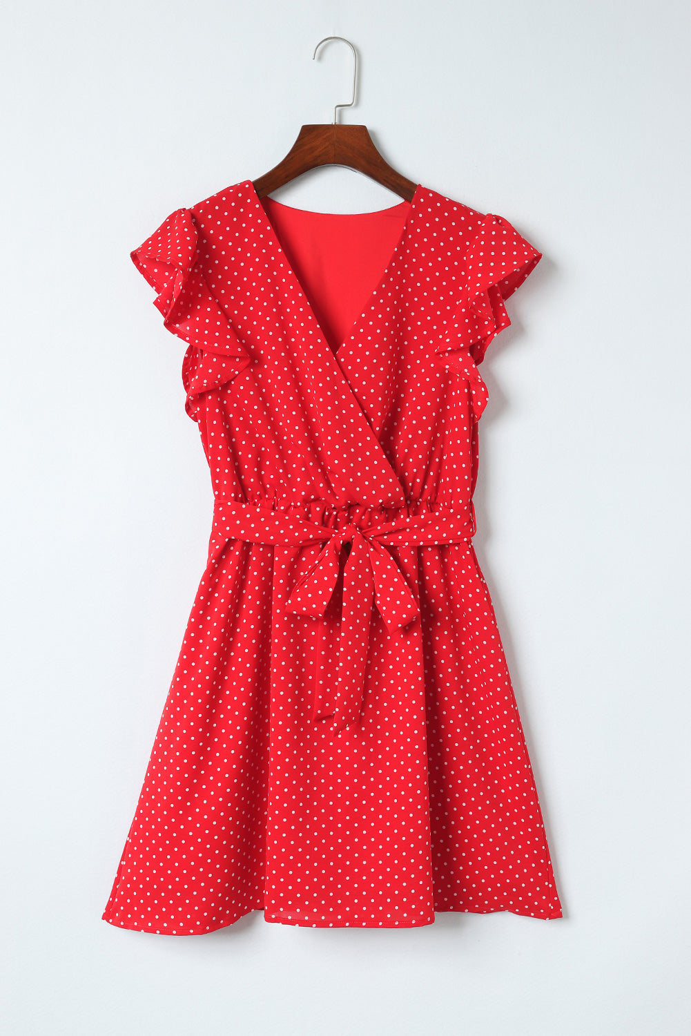 Feurig rotes, gepunktetes Kleid mit V-Ausschnitt und Rüschenärmeln