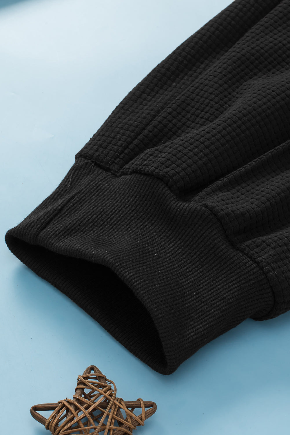 Black Plus Size Textured Exposed Seam Drawstring Jogger Pants