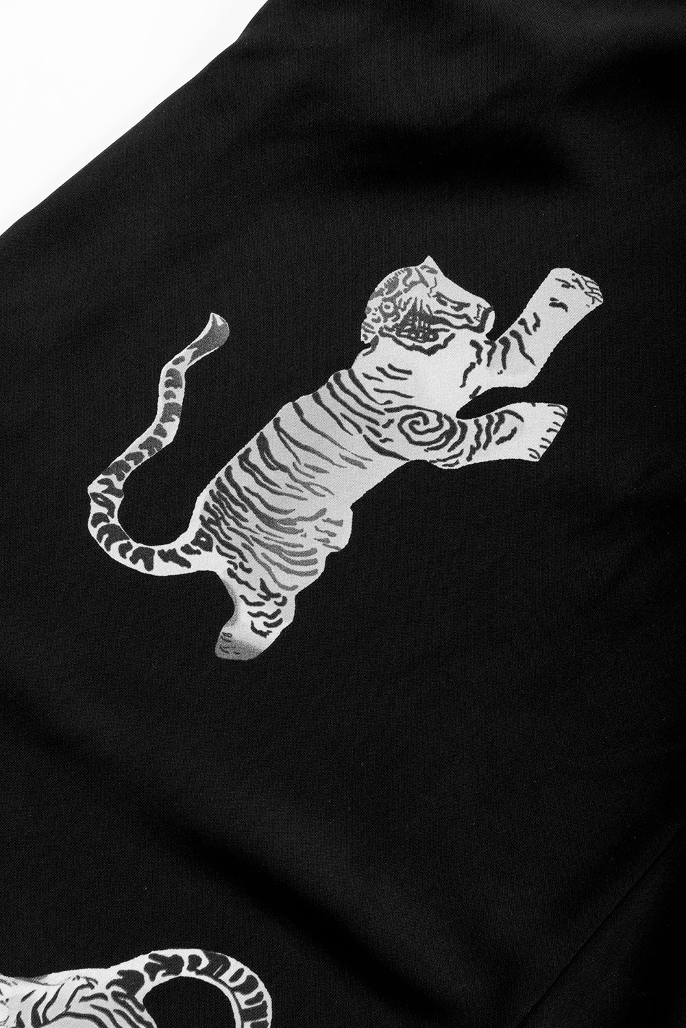 Prevelika košulja s uzorkom crnog tigra 3/4 rukava