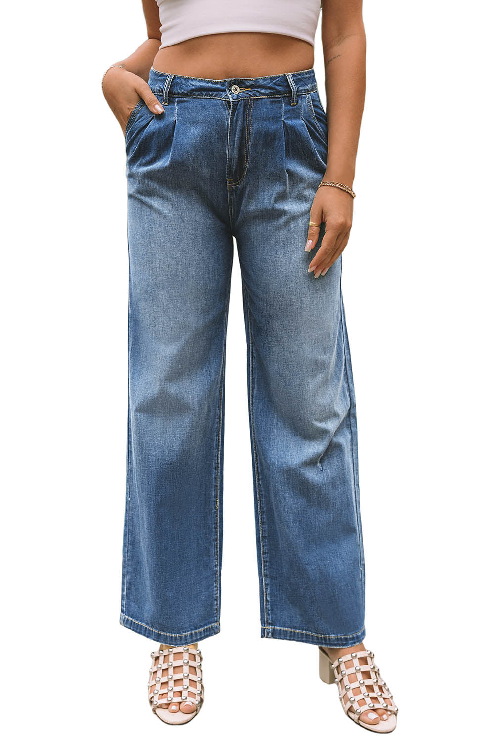 Blaue Slouchy-Jeans mit weitem Bein