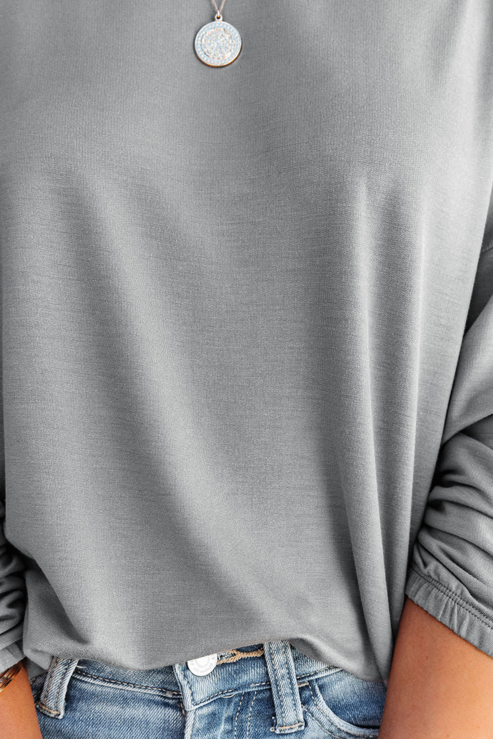 Siva ohlapna majica s širokim izrezom in batwing rokavi